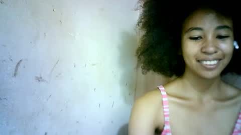 Snapshot of xenna610827 chatting on February 9, 6:47 pm xenna610827 online show from February 9, 6:47 pm