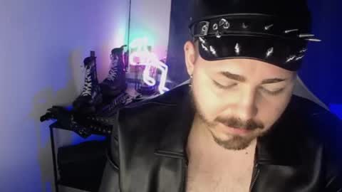 F A B I A N online show from October 8, 5:21 pm