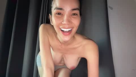 Anne online show from February 13, 12:39 am