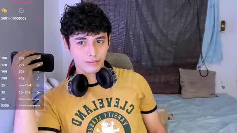 xhan online show from November 18, 6:01 pm