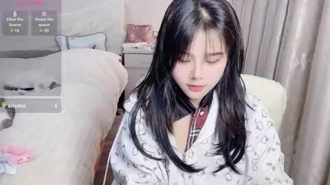 Snapshot of xiaomi_love chatting on January 13, 4:23 pm xiaomi_love online show from January 13, 4:23 pm