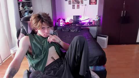 xIce Boy online show from March 13, 2:45 pm