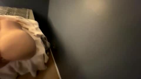 xicekingx online show from November 25, 4:45 am