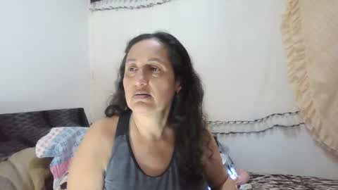 Ximena online show from December 14, 2:56 am