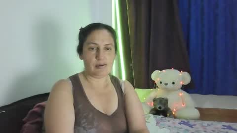 Ximena online show from December 19, 2:45 am