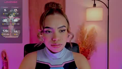 camila online show from December 30, 1:04 am