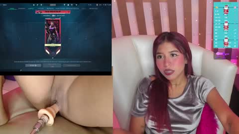 Snapshot of ximenareid chatting on December 17, 5:40 am Ximena online show from December 17, 5:40 am