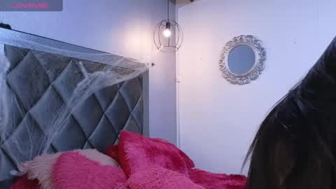 ximena online show from October 15, 12:05 pm