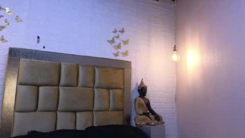 Snapshot of ximenawilliamss chatting on January 18, 10:24 pm ximena online show from January 18, 10:24 pm