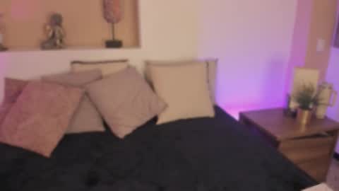  X I O M A R A  online show from February 15, 12:25 pm