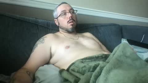 Xiu Hollywood online show from March 11, 7:36 pm