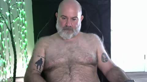 Snapshot of xjohnniex77 chatting on March 27, 2:39 am MrSlowBurn77 online show from March 27, 2:39 am