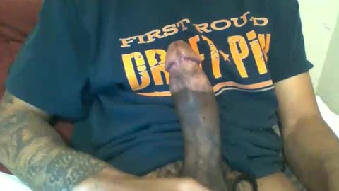 OmgItsSoFuckingBig online show from January 13, 4:29 am