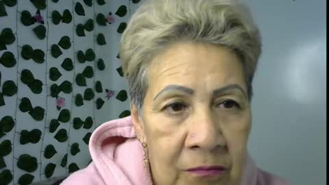 Snapshot of xkarlotaxxx chatting on May 14, 10:05 pm xkarlotaxxx online show from May 14, 10:05 pm