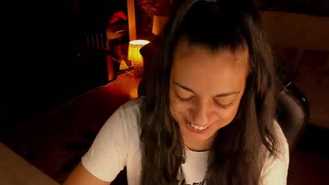 Lara online show from May 27, 8:50 pm