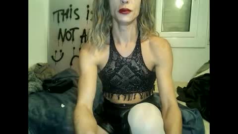 Wendy online show from December 12, 8:36 am