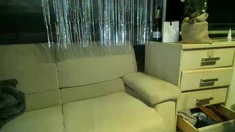 Wendy online show from December 31, 12:57 pm