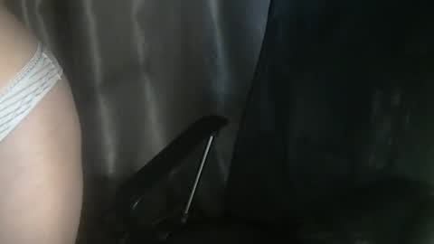 xlorax77703 online show from March 8, 2:04 am