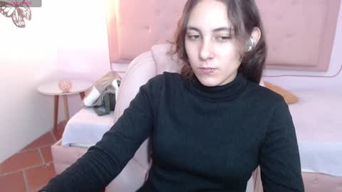 Snapshot of xlunna chatting on January 24, 9:05 pm lunna online show from January 24, 9:05 pm