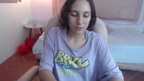 Snapshot of xlunna chatting on February 27, 11:26 pm lunna online show from February 27, 11:26 pm