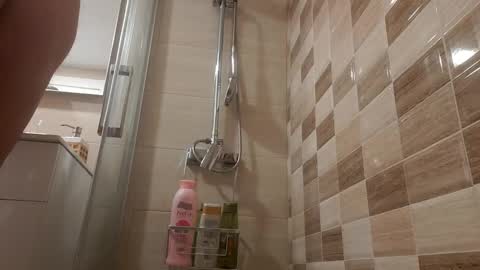 Snapshot of xman4you69 chatting on February 15, 8:54 am xman4you69 online show from February 15, 8:54 am