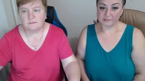 Snapshot of xmollyjanex chatting on September 26, 7:51 pm XMollyJaneX online show from September 26, 7:51 pm