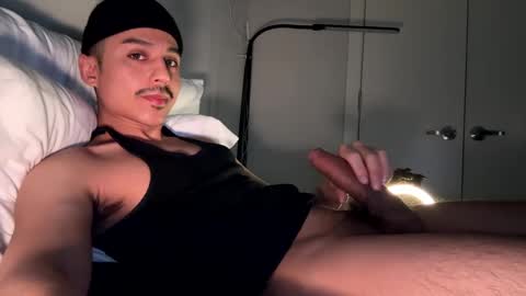 xmomentumx online show from January 6, 7:13 pm