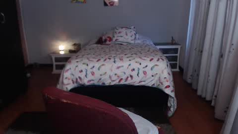 Snapshot of xnathashax1 chatting on January 31, 10:52 pm luciana online show from January 31, 10:52 pm