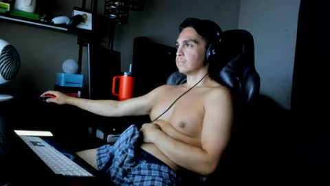 Snapshot of xoalejandroxo6 chatting on July 23, 7:06 am xoalejandroxo6 online show from July 23, 7:06 am