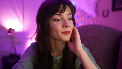 Bella Bondai online show from February 1, 6:32 am