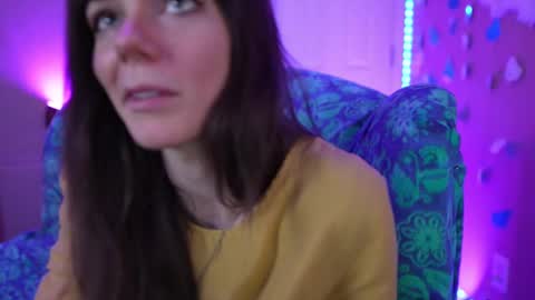 Bella Bondai online show from March 4, 6:47 am