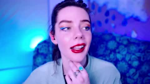 Bella Bondai online show from September 18, 3:03 pm