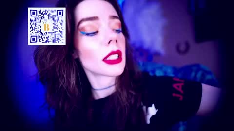 Bella Bondai online show from May 30, 3:58 am
