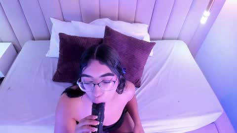 Xolara  online show from April 17, 10:51 am