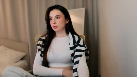 Snapshot of xolorene chatting on February 22, 7:56 pm Jane online show from February 22, 7:56 pm