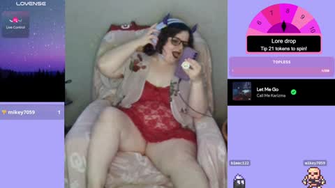 Snapshot of xonerdykitty chatting on December 18, 4:09 am Nerdykitty online show from December 18, 4:09 am