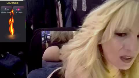 Chloe online show from March 15, 1:44 am