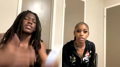 xoxoafterdark online show from March 3, 4:40 am