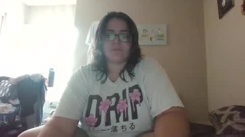 xoxonoula online show from July 26, 4:47 pm