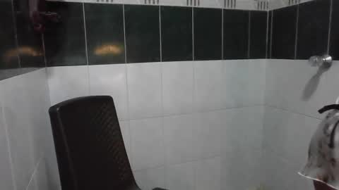 Snapshot of xperlajacksonxxx chatting on December 17, 3:28 am Perla Jackson online show from December 17, 3:28 am