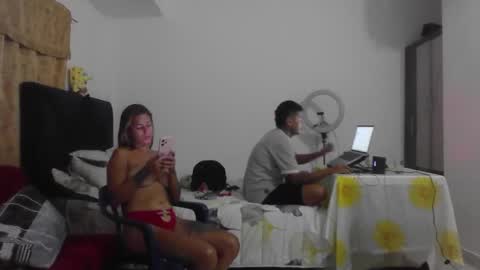 Snapshot of xperlajacksonxxx chatting on February 21, 8:49 pm Perla Jackson online show from February 21, 8:49 pm