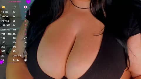 Snapshot of xpinacoladax chatting on December 7, 7:21 pm xpinacoladax online show from December 7, 7:21 pm
