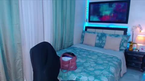 Snapshot of xplaymateamandax chatting on January 21, 7:58 am amanda online show from January 21, 7:58 am