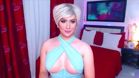 Snapshot of xplaymateamandax chatting on September 16, 3:07 am amanda online show from September 16, 3:07 am