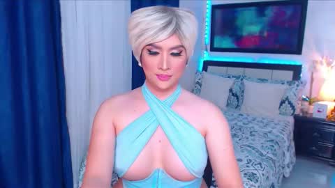 Snapshot of xplaymateamandax chatting on January 10, 4:25 am amanda online show from January 10, 4:25 am