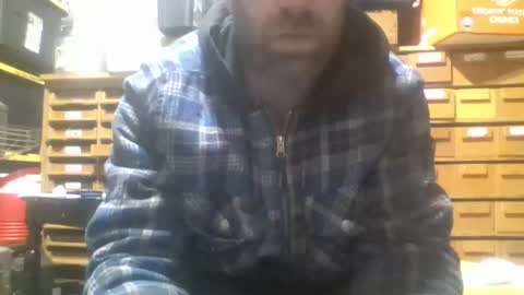 Snapshot of xploringus1 chatting on March 27, 9:42 am Xploringus online show from March 27, 9:42 am