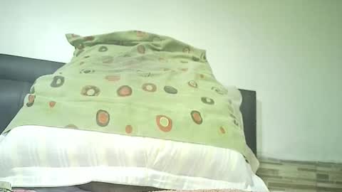 xposed_edger online show from April 8, 5:57 pm