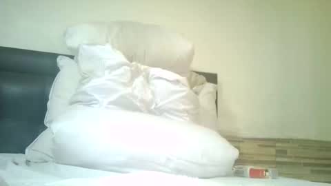 Snapshot of xposed_edger chatting on June 2, 9:17 pm xposed_edger online show from June 2, 9:17 pm