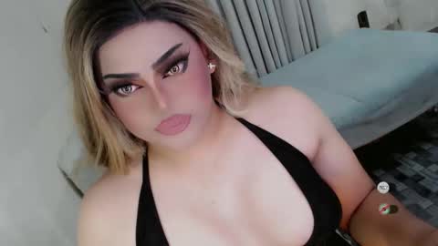 xsabbylicious69 online show from September 13, 6:35 am
