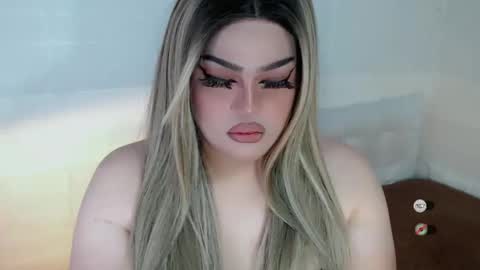 Snapshot of xsabbylicious69 chatting on November 7, 3:17 am xsabbylicious69 online show from November 7, 3:17 am